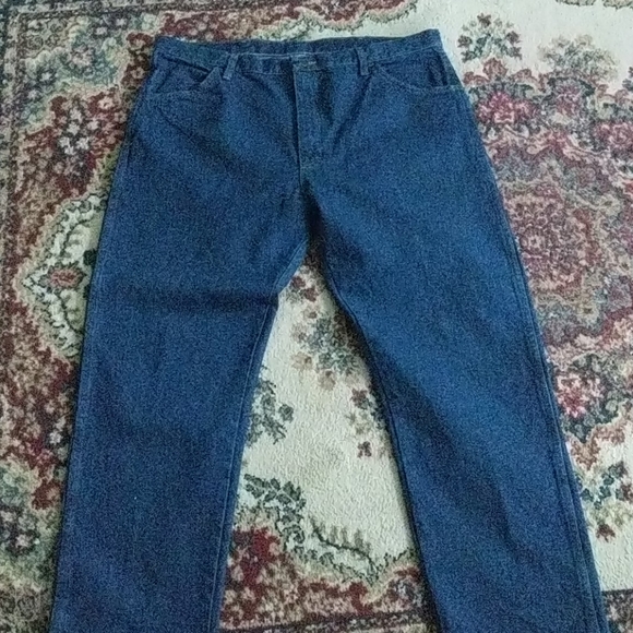 Like new mens jeans